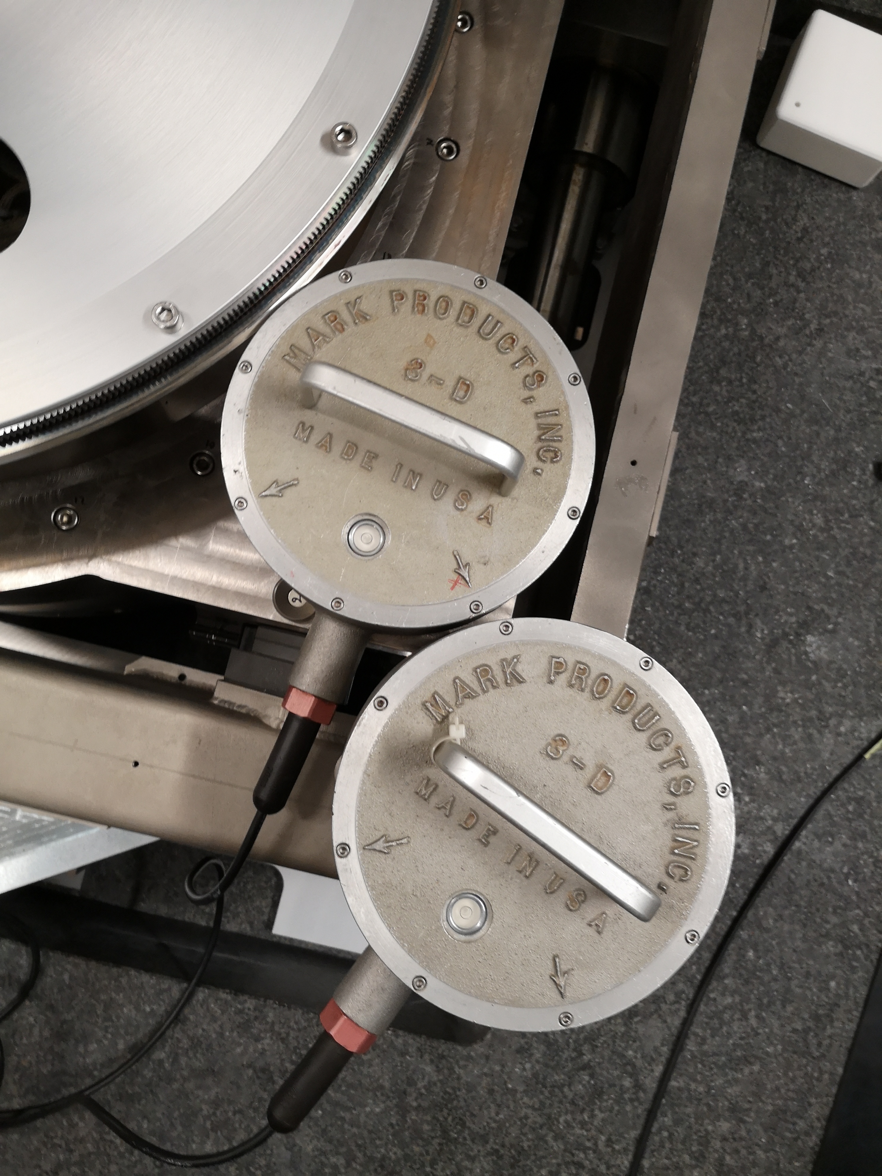 /tdehaeze/nass-micro-station-measurements/media/commit/0ead56a3a198ae6a14f230ea33be66f39ed0f86b/disturbance-control-system/img/IMG_20190430_170418.jpg