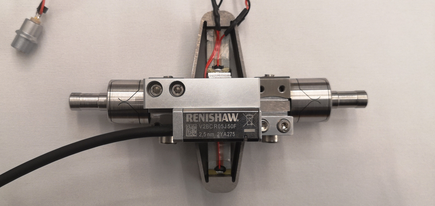 /tdehaeze/phd-test-bench-struts/media/commit/eb7dd777cec083742a923bef931c48e8fc51a173/figs/test_struts_picture_strut.jpg